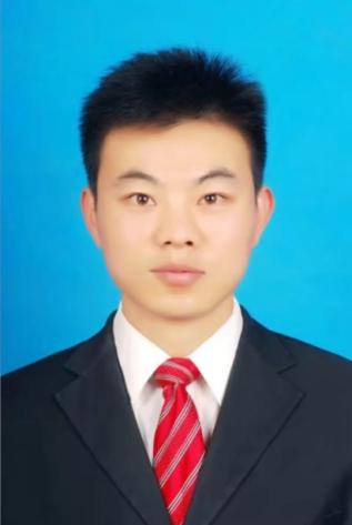 卢学天—教师